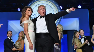Чим здивувала Меланія Трамп на минулій інавгурації та як змінився її стиль - фото