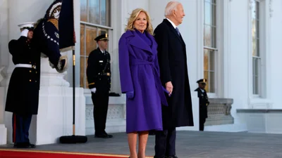 Джилл Байден вразила елегантним образом на інавгурації Дональда Трампа