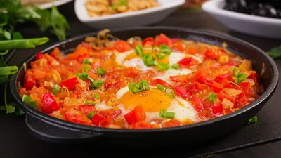 Шакшука от Миши Кацурина, перед которой сложно устоять