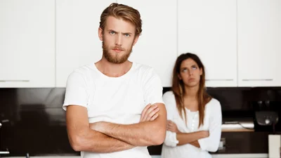 9 вещей, из-за которых парень думает, что ты слишком его контролируешь