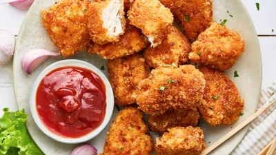 Домашние куриные наггетсы – рецепт, который превзойдет фастфуд