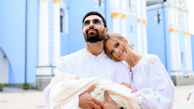 Теплые признания Виталия Козловского: что он написал жене на ее день рождения