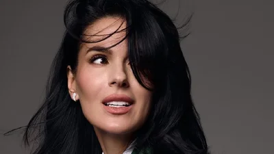 Маша Єфросиніна показала свою чарівну маму, з якою схожа як дві краплини води