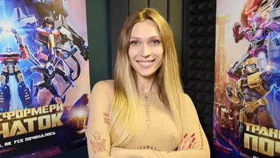 Чувствовала деградацию: актриса Елена Светлицкая рассказала о своей работе в караоке