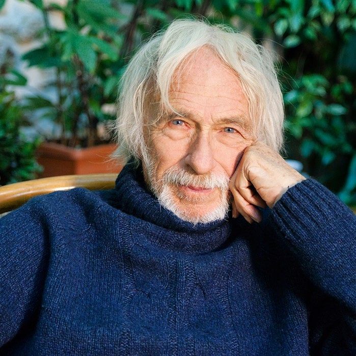 90-летний Пьер Ришар нашел секрет молодости: играет в кино и обожает жену - 681900 90-летний Пьер Ришар нашел секрет молодости: играет в кино и обожает жену - фото 681900