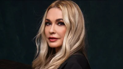 Ольга Сумская показала фото с Дмитрием Дикусаром, сделанное 19 лет назад