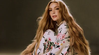 Линдси Лохан впервые показала фотографии сына - поклонники в восторге