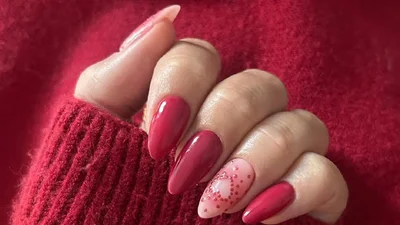 5 оригінальних ідей манікюру до Дня святого Валентина 2025, які варто спробувати