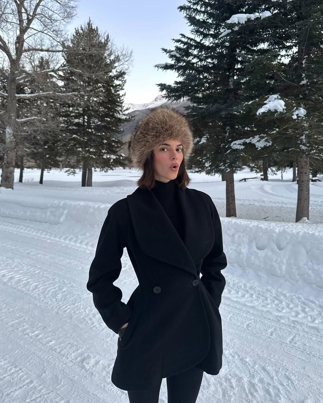 Модель Кендалл Дженнер - 684579 Модель Кендалл Дженнер - фото 684579