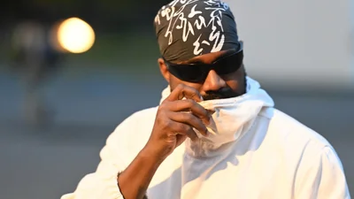 Каньє Вест звернувся до Ілона Маска і зник із соцмережі: що трапилось цього разу