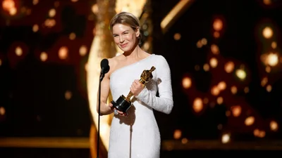 Бриджит Джонс толстая и токсичная: Рене Зеллвегер уничтожила критиков персонажа