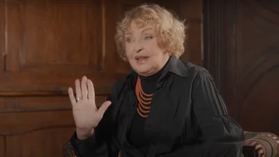 Воюет на передовой: Ада Роговцева эмоционально рассказала о внуке в ВСУ