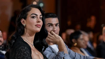 Криштиану Роналду показал, в какую Джорджину Родригес влюбился 9 лет назад: она почти не изменилась, почти