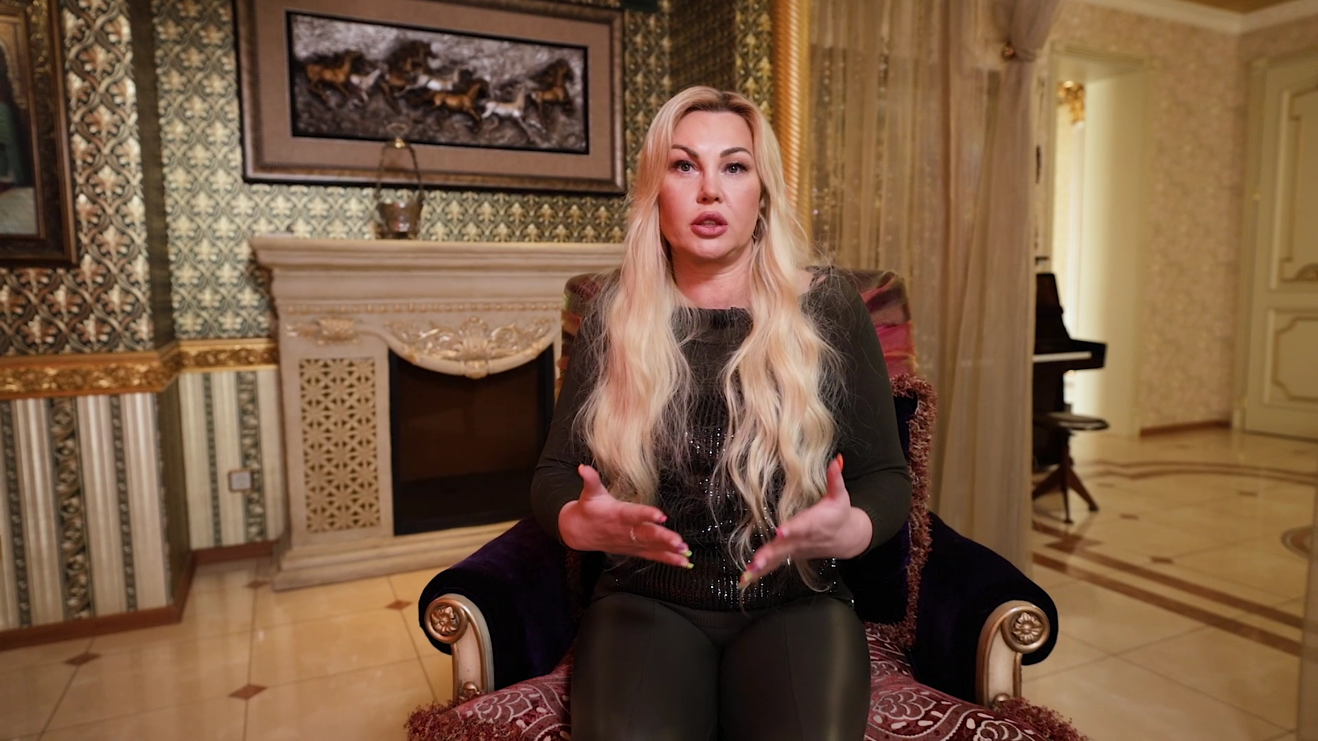 'Преследует меня до сих пор', - Камалия рассказала об экс-любовнике-абьюзере, с которым закрутила роман после развода - 688229 'Преследует меня до сих пор', - Камалия рассказала об экс-любовнике-абьюзере, с которым закрутила роман после развода - фото 688229