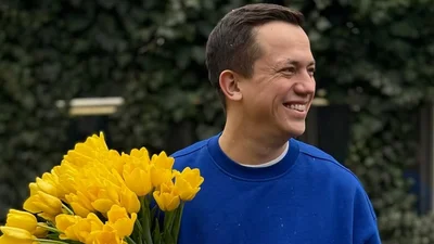 Алексей Дурнев показал архивное фото с Ириной Билык, которое сбивает с толку