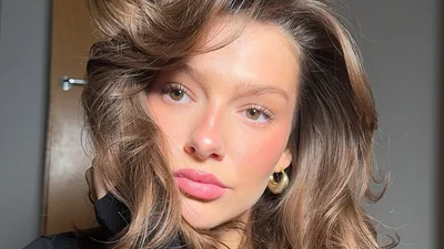 Ця стрижка з 80-х виглядає круто і не потребує багато часу на укладку