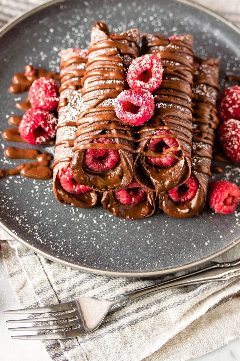 Не только творог: 6 самых вкусных сладких начинок для блинов - фото 689312