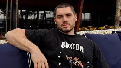 Никита Добрынин написал стих о любви на фоне заявлений о прошлых отношениях