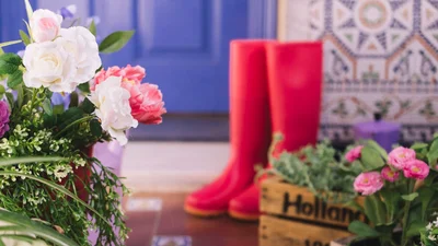 7 подарунків, які не варто дарувати жінкам на 8 березня, якщо не хочеш спати на дивані до наступного року