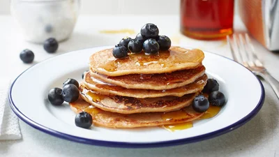 Забудь про звичайні млинці: 3 несподівані рецепти для ідеальної Масниці