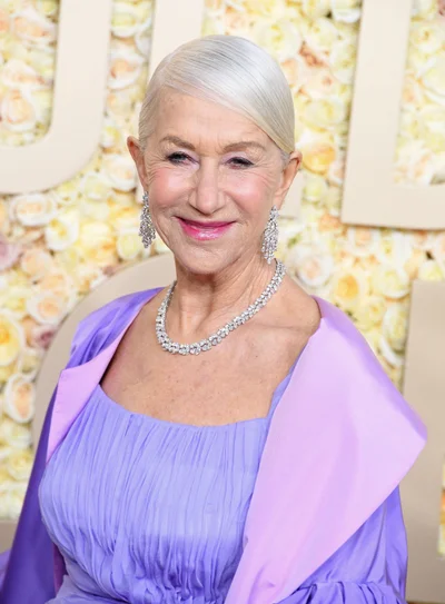 Елена Звездинаның жалаңаш суреттерін қараңыз