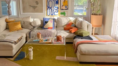 Головний герой вітальні: чому всі говорять про модульні дивани