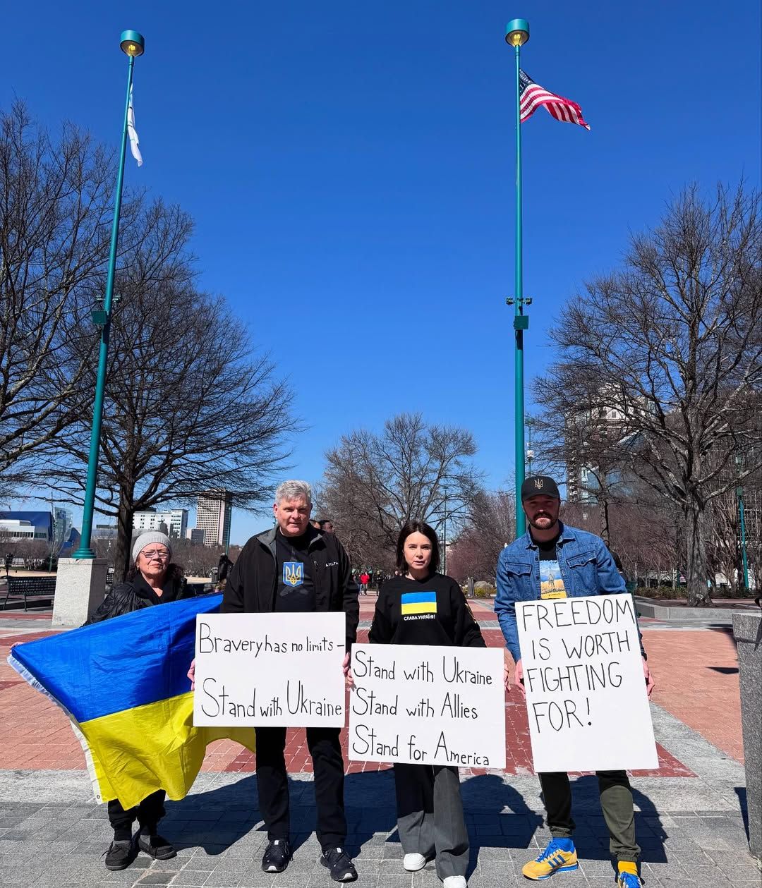 Лілія Подкопаєва вийшла на протест - 693301 Лілія Подкопаєва вийшла на протест - фото 693301