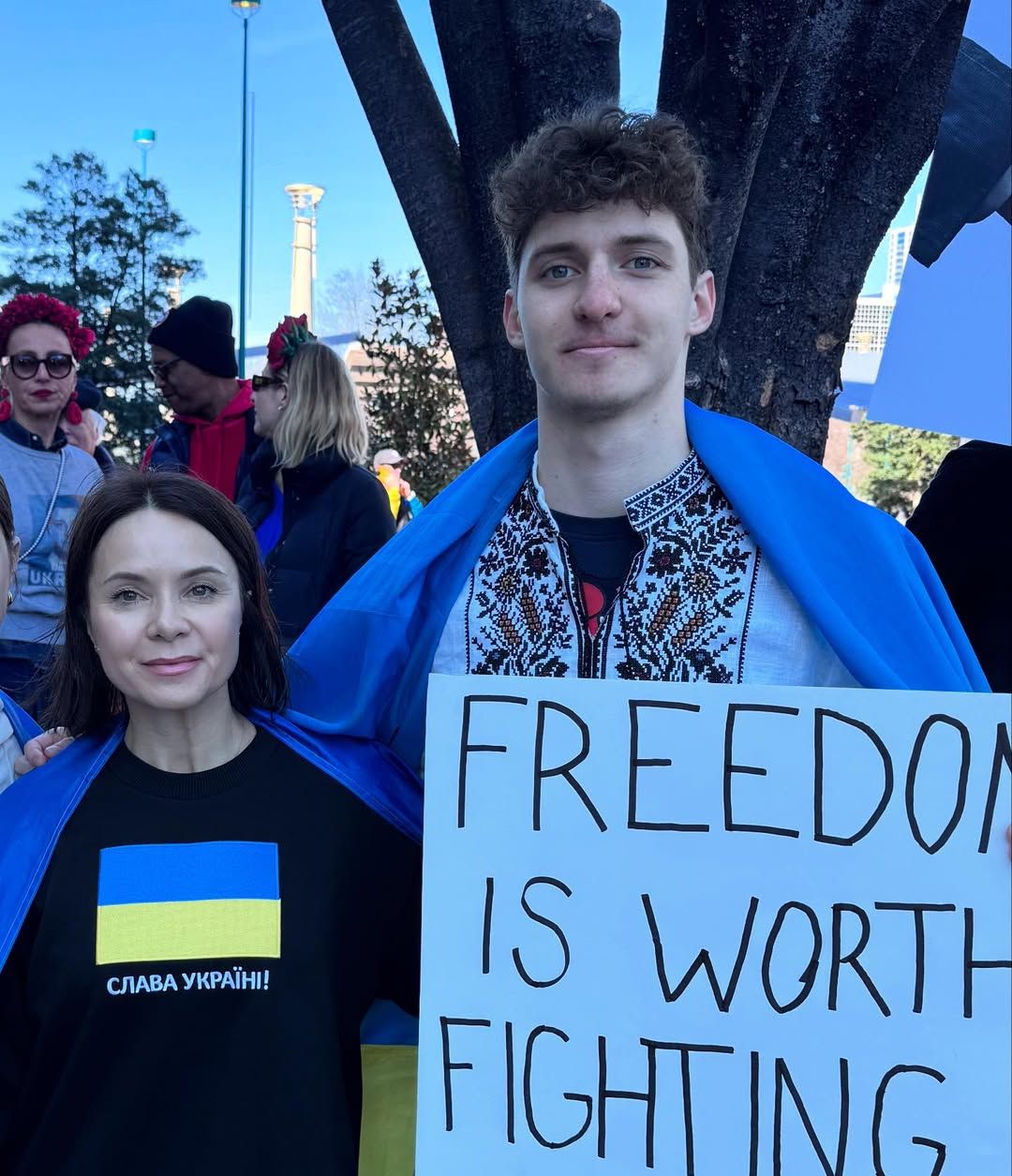 Лілія Подкопаєва з сином Вадимом - 693302 Лілія Подкопаєва з сином Вадимом - фото 693302
