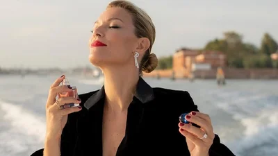 Парфуми з минулого, які цієї весни стануть головними ароматами сезону