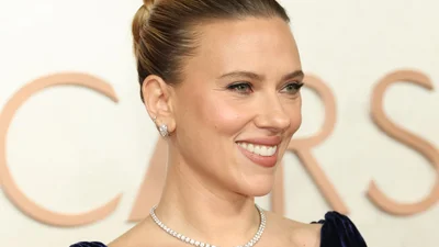 Аксесуари вирішують все: майстер-клас від Скарлетт Йоханссон на врученні "Оскара"