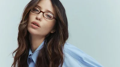 Надя Дорофеева показала стильные очки на весну, которые подойдут всем