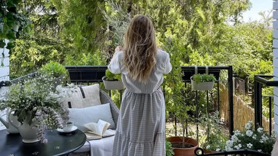 Весна пришла: 5 советов, как оформить балкон стильно