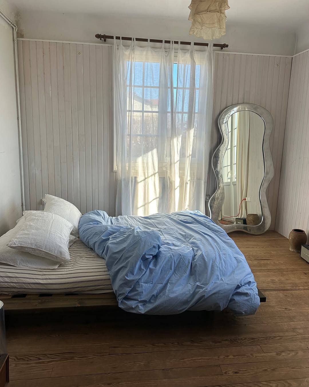 Весеннее обновление спальни: три идеи для уюта и стиля - 694334 Весеннее обновление спальни: три идеи для уюта и стиля - фото 694334