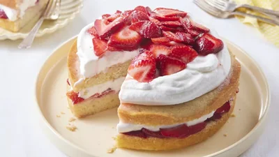 Мама оценит: легкий торт на 8 марта на сладкий подарок