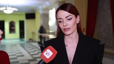 "Мне жаль, что так", - MamaRika расплакалась при упоминании об отце-россиянине