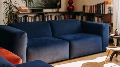 5 цветов диванов, которых лучше избегать