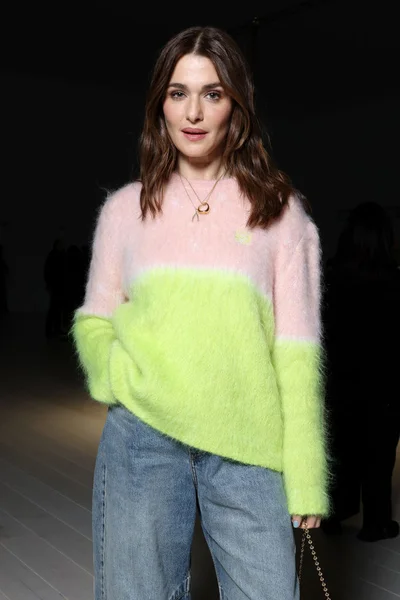 Үлкен жамбастары бар украин әйелдері Суреттердегі стереограмма, эротика көру