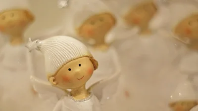 Милі привітання з іменинами Світлани та гарні листівки