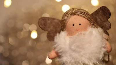 День ангела Уляни: ніжні привітання та гарні листівки для іменинниць