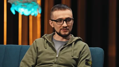 Сергей Стерненко прокомментировал помолвку с девушкой