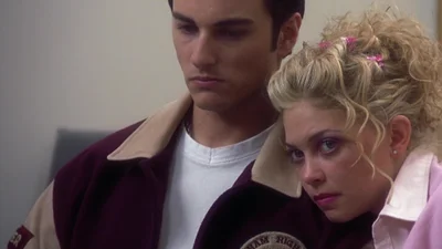 Забвение и арест: где сейчас эффектная блондинка Терри из "Пункта назначения"