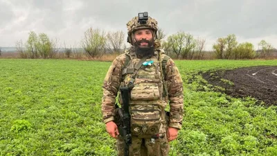 Год с момента ранения Виктора Розового: как сейчас выглядит комик и удалось ли восстановиться