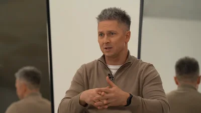 Александр Педан рассказал о фейковой жизни юмористов Comedy Club