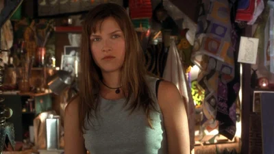 Красивая и сказочно богатая: где сейчас главная звезда "Пункта назначения" – очаровательная Клэр