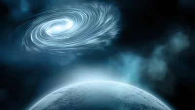 В небе над Украиной видели необычное явление: светящаяся спираль смутила людей – удивительные фото