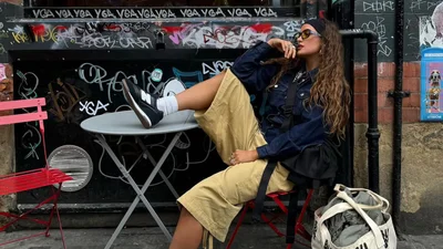 Пять джинсовых вещей, которые мы носим в этом сезоне – и это не джинсы