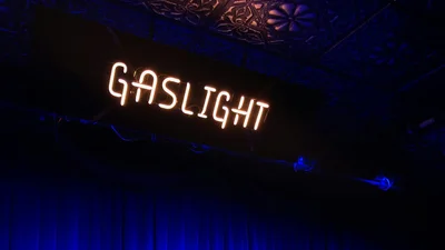 ТОП фраз, які газлайтери використовують, аби маніпулювати тобою