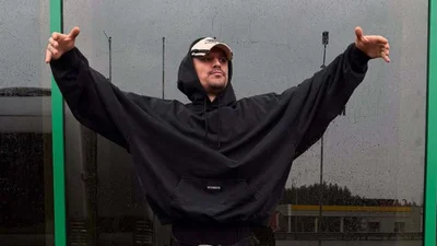 Тарас Цимбалюк запостил фото без трусов, сделанное после душа