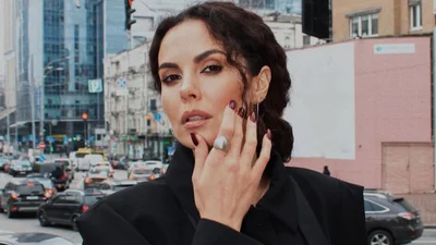 Безглютеновая пицца из цветной капусты по рецепту Насти Каменских – то, что нужно в cheat meal