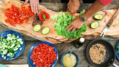 Путешественники рассказали, где ели худшую и лучшую еду: ты удивишься